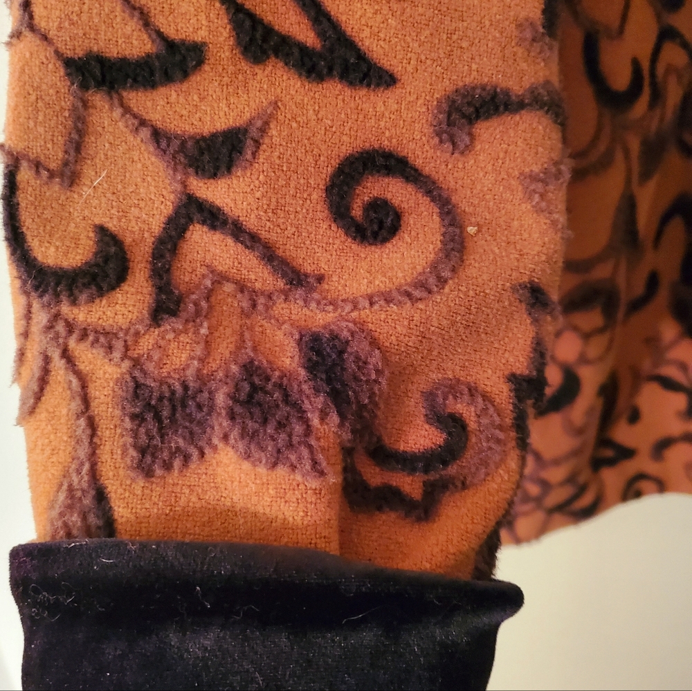 Jacket - Picture 3 of 4